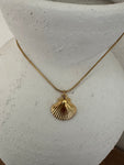 SHELL NECKLACE- 18k GOLD PLATED